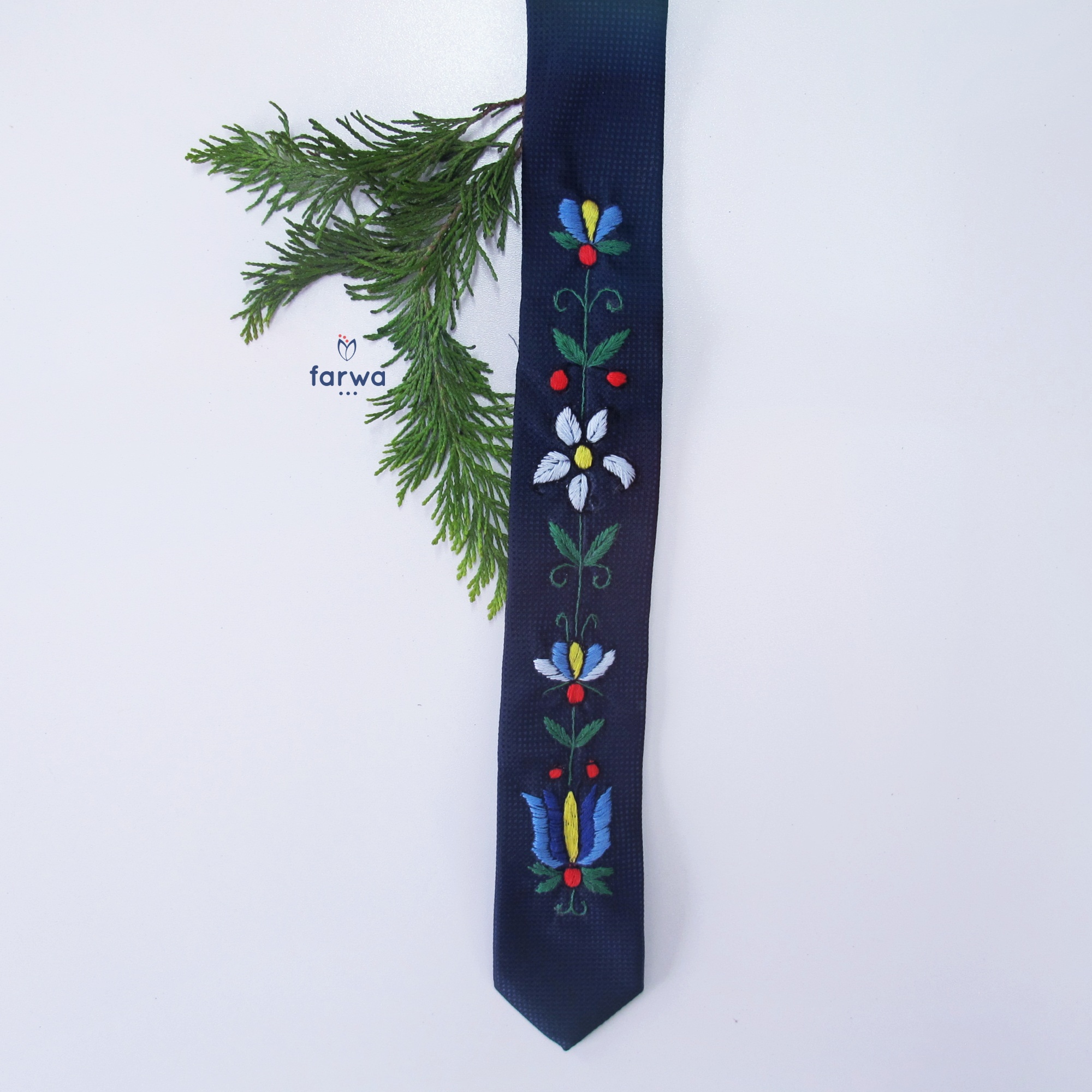 Krawat Kaszubski  – czarny