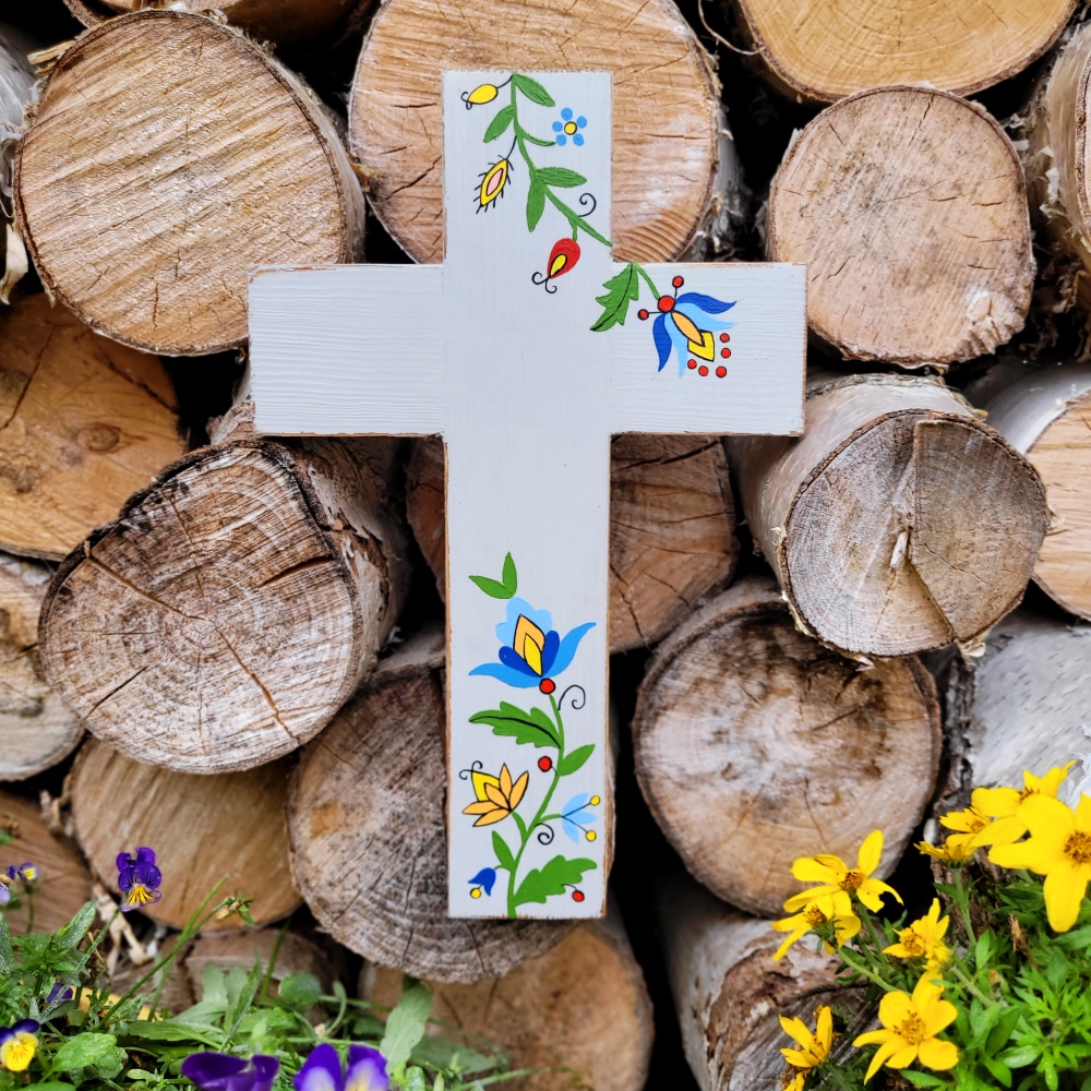 Krzyż szary - haft wdzydzki Krzyż drewniany – wzory kaszubskie wdzydzkie – szary