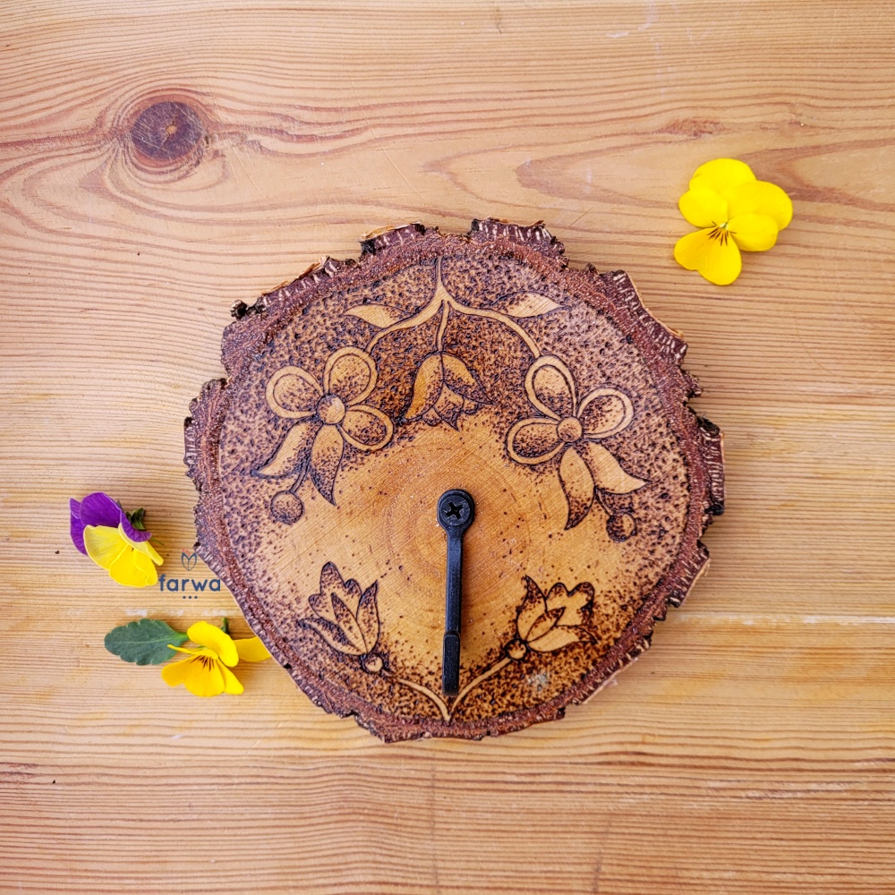 Wieszak wypalony - plaster drewna 3 Wieszak na plastrze wypalony – pojedyńczy