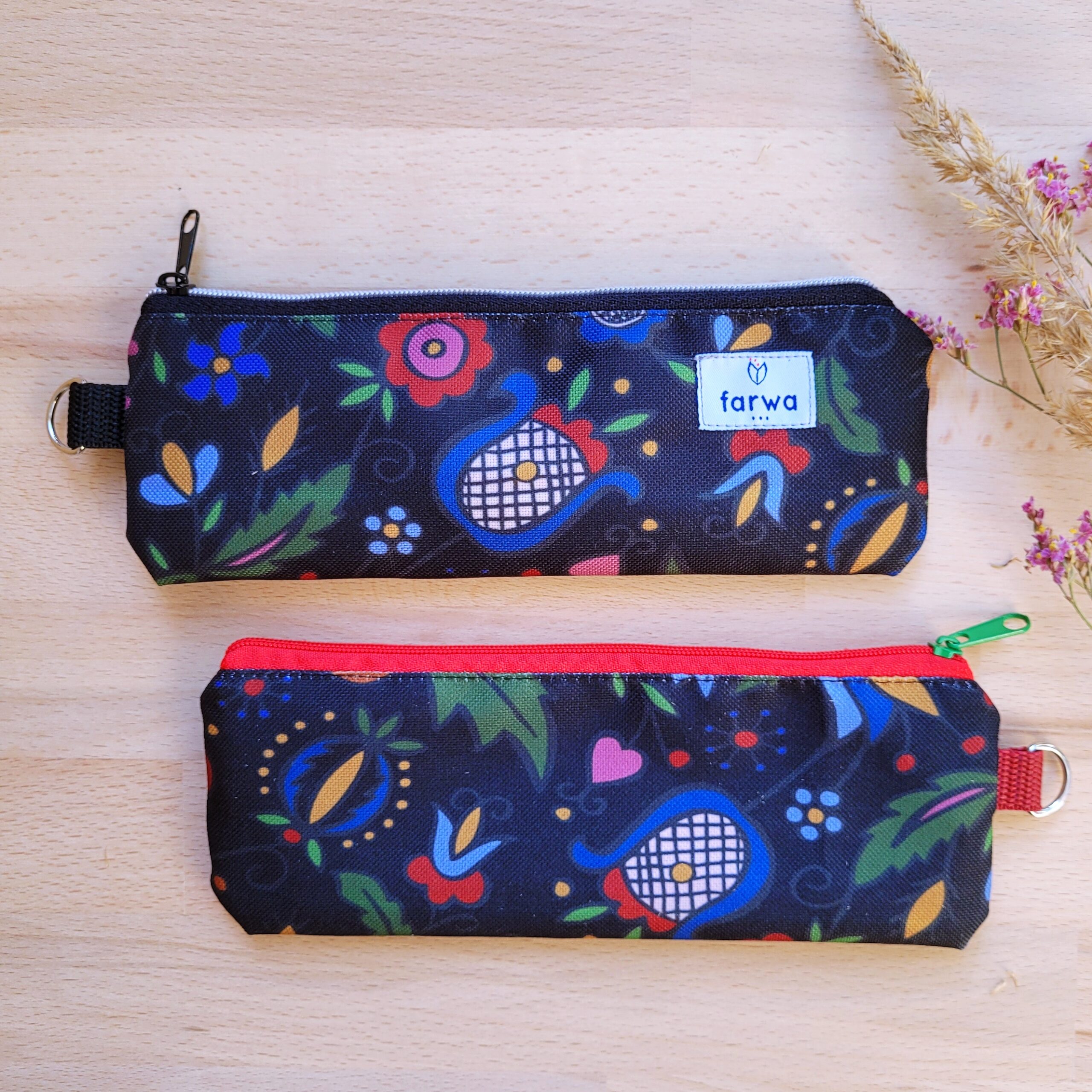 Piórnik haft wdzydzki wąski czarny 3 Piornik haft wdzydzki waski czarny x